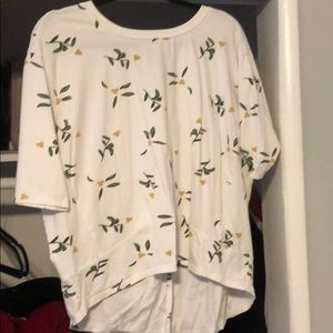 Shirt with flowers